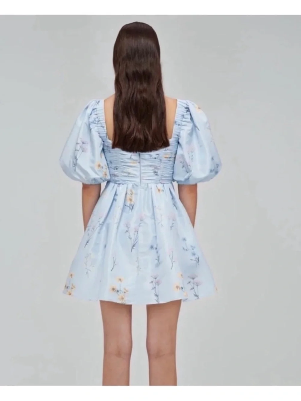 Self Portrait Blue Floral
Taffeta Watercolor Puff Sleeve Mini
Dress Sz 6 - Picture 3 of 16
